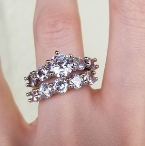 🆕️S925/18KYG- White Sapphire Ring Set Size 6